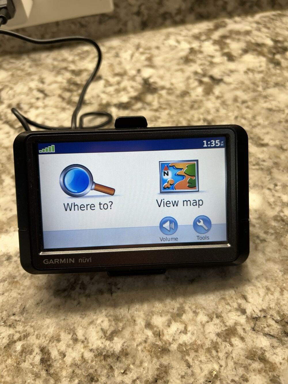 Garmin nuvi 255WT Automotive Mountable Works Car GPS BUNDLE + Charger